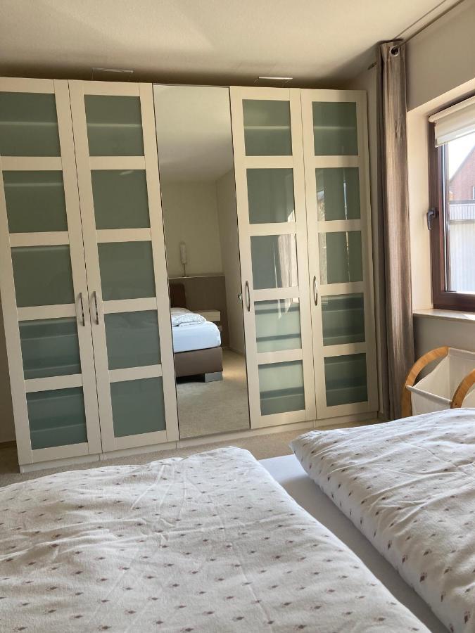 Grosse Wohnkueche, Terrasse, Schlafzimmer Am Steinhuder Meer, Wlan, Parkplatz, Fussbodenheizung, 70Qm Wunstorf Exterior photo