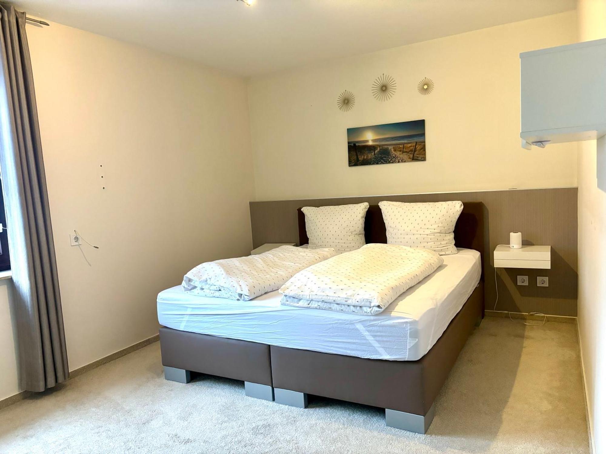 Grosse Wohnkueche, Terrasse, Schlafzimmer Am Steinhuder Meer, Wlan, Parkplatz, Fussbodenheizung, 70Qm Wunstorf Exterior photo